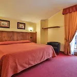 Crampon Hotel Courmayeur