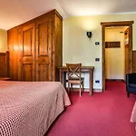 Hotel Crampon 3*
