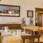 Crampon Hotel
