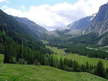 Crampon Szálloda 3*